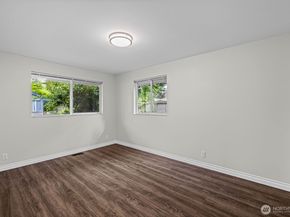 2157 N 122nd Street, Seattle WA 98133