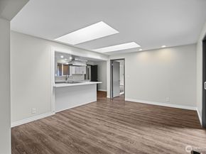 2157 N 122nd Street, Seattle WA 98133