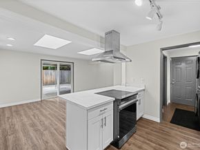 2157 N 122nd Street, Seattle WA 98133