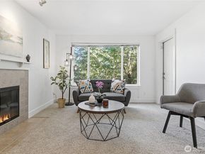 300 N 130th Street W 2205, Seattle WA 98133