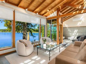 16221 Reitan Road NE, Bainbridge Island WA 98110