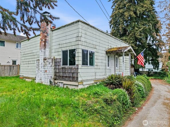 22018 76th Avenue W, Edmonds WA 98026