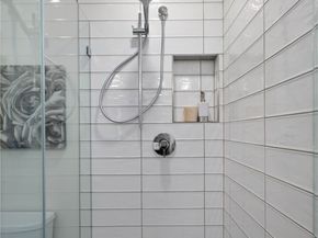 8625 30th Avenue SW, Seattle WA 98126