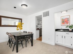 13730 15th Avenue NE G204, Seattle WA 98125