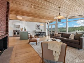 12582 Riviera Place NE, Seattle WA 98125