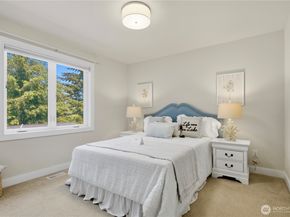 16003 SE 43rd Street, Bellevue WA 98006