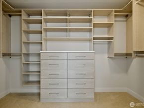 16003 SE 43rd Street, Bellevue WA 98006