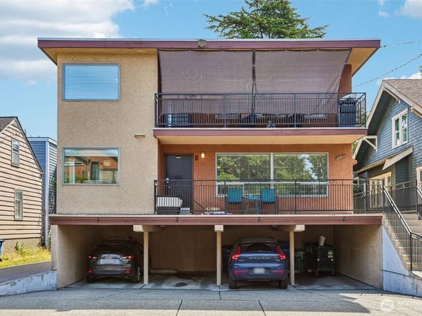 8354 11th Avenue NW 5, Seattle WA 98117