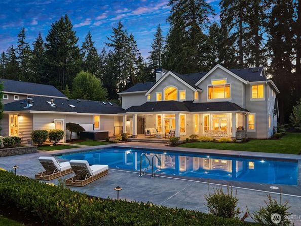 5866 127th Avenue NE, Kirkland WA 98033