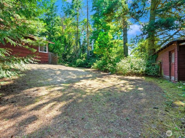 17552 12th Avenue NE, Shoreline WA 98155