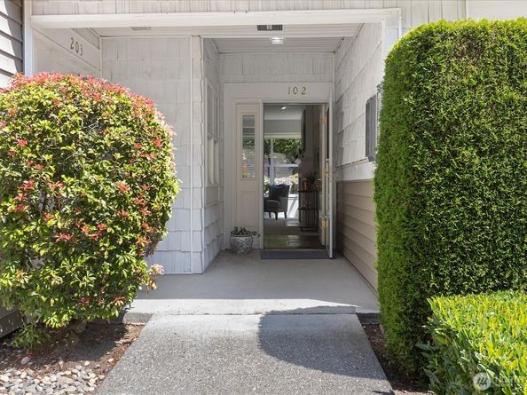 420 228th Street SW B 102, Bothell WA 98021