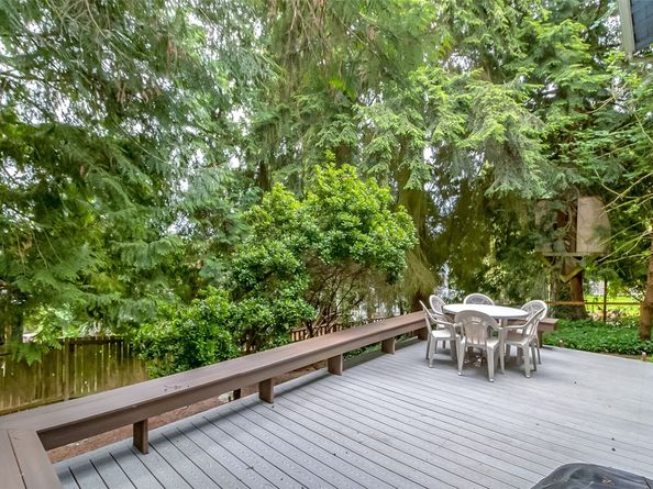 22121 4th Avenue SE, Bothell WA 98021