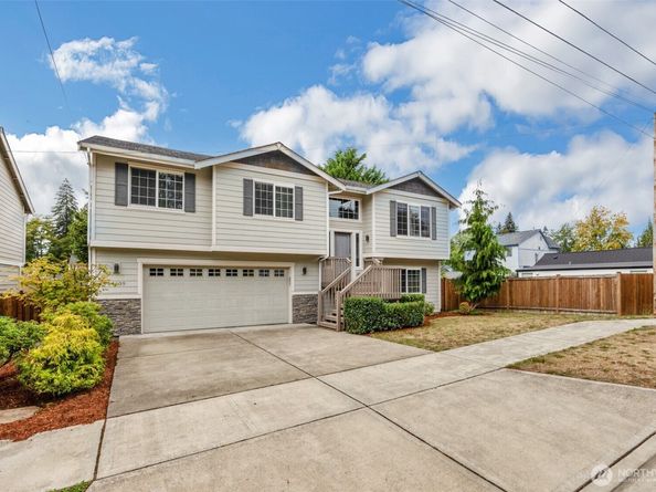 14609 20th Avenue NE, Shoreline WA 98155