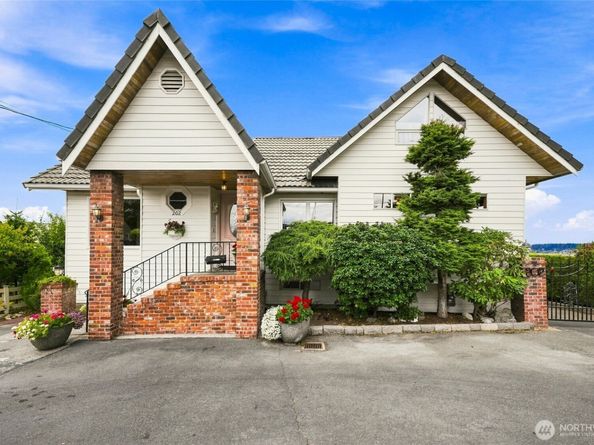 202 Alverson Boulevard, Everett WA 98201