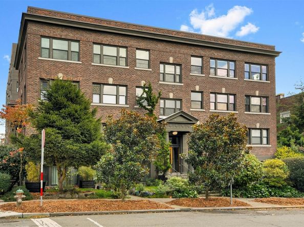 1136 13th Avenue 205, Seattle WA 98122