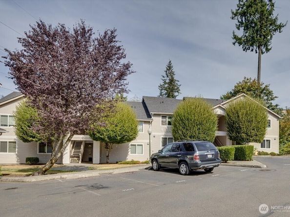 8833 1st Street NE 101, Lake Stevens WA 98258