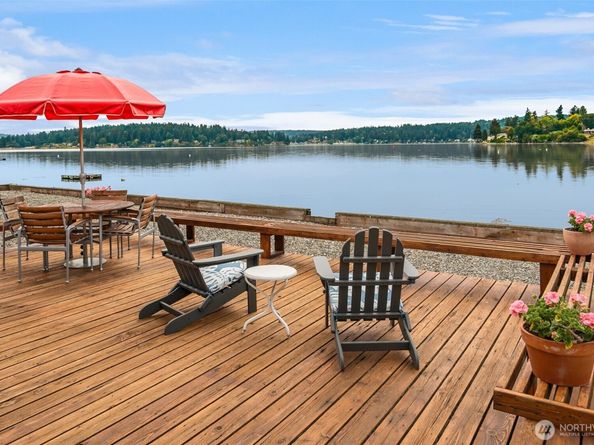 22207 Dockton Road SW, Vashon WA 98070