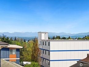 137 23rd Avenue E, Seattle WA 98112