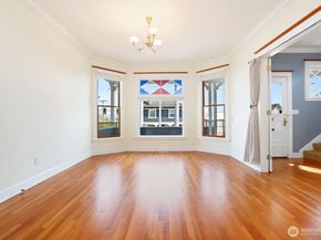 137 23rd Avenue E, Seattle WA 98112