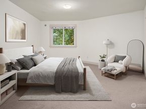 18609 SE Newport Way 408, Issaquah WA 98027