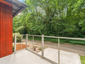 11130 Seola Beach Drive SW, Seattle WA 98146