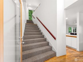 11130 Seola Beach Drive SW, Seattle WA 98146
