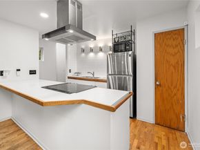 11130 Seola Beach Drive SW, Seattle WA 98146