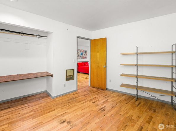 11130 Seola Beach Drive SW, Seattle WA 98146