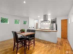 11130 Seola Beach Drive SW, Seattle WA 98146