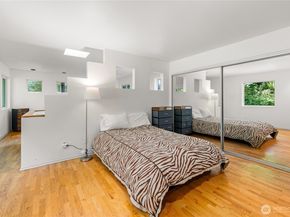 11130 Seola Beach Drive SW, Seattle WA 98146
