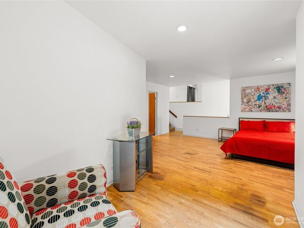 11130 Seola Beach Drive SW, Seattle WA 98146