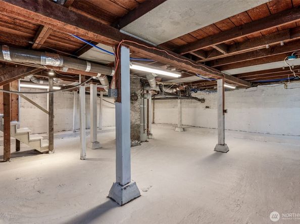 2230 Perry Avenue, Bremerton WA 98310