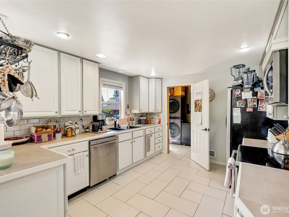 10825 4th Avenue W, Everett WA 98204