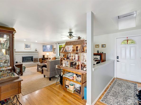 10825 4th Avenue W, Everett WA 98204