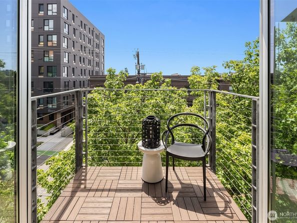 1310 E Union Street 401, Seattle WA 98122
