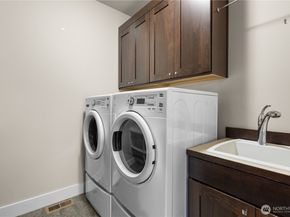 4255 Williams Avenue N, Renton WA 98056