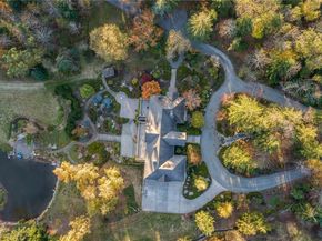 4205 SW Point Robinson Road, Vashon WA 98070