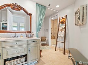 4205 SW Point Robinson Road, Vashon WA 98070
