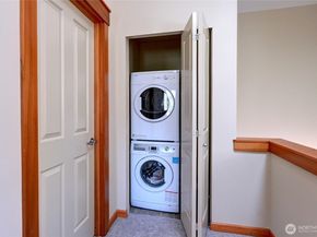 132 N 101st Street, Seattle WA 98133
