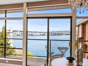 2360 43rd Ave E 404, Seattle WA 98112
