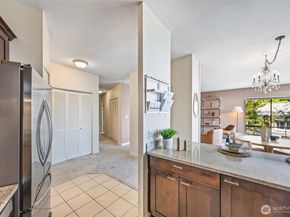 2360 43rd Ave E 404, Seattle WA 98112