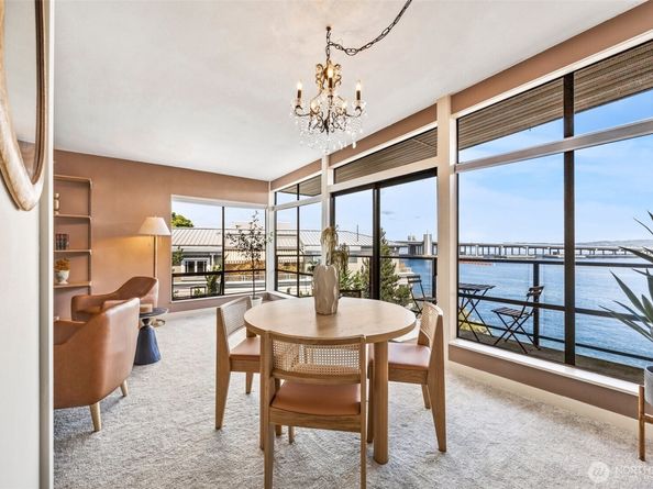 2360 43rd Ave E 404, Seattle WA 98112