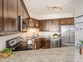 2360 43rd Ave E 404, Seattle WA 98112