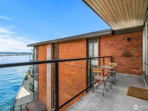 2360 43rd Ave E 404, Seattle WA 98112
