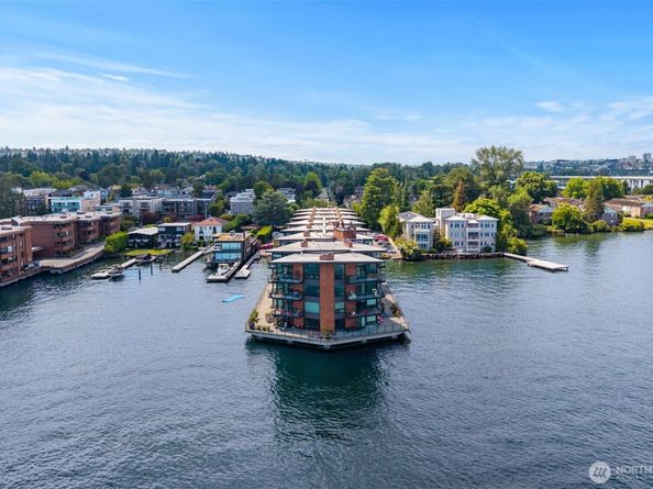 2360 43rd Ave E 404, Seattle WA 98112