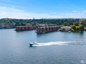2360 43rd Ave E 404, Seattle WA 98112