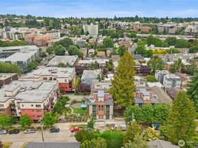 6544 A Latona Avenue NE, Seattle WA 98115