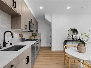 6544 A Latona Avenue NE, Seattle WA 98115