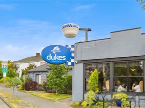 6544 A Latona Avenue NE, Seattle WA 98115