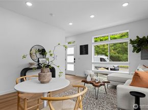 6544 A Latona Avenue NE, Seattle WA 98115